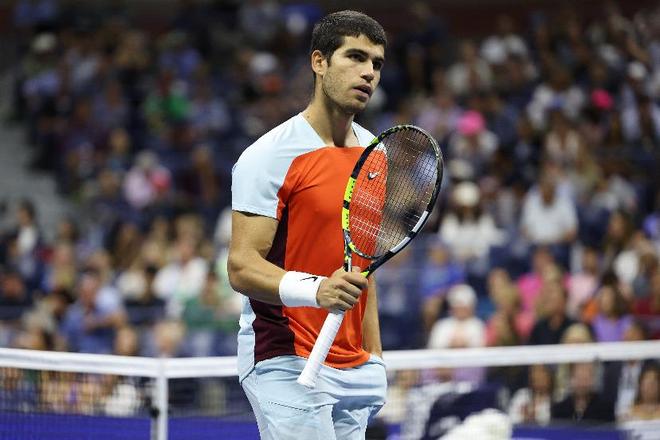 媒体对库里 媒体对库里